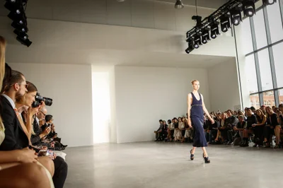 Look 3
